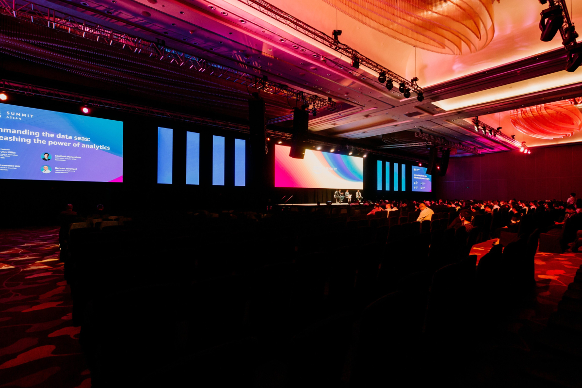 AWS-Summit-conference-creative-event